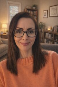 Maria Kolotourou, Greek Dietitian UK, smiling in her office