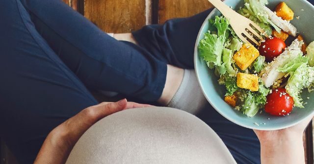 Pregnancy Nutrition: A Mediterranean Diet Guide